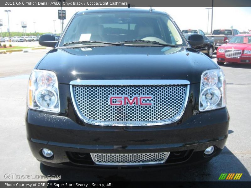 Onyx Black / Cocoa/Light Cashmere 2011 GMC Yukon Denali AWD