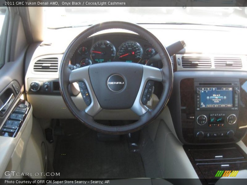 Onyx Black / Cocoa/Light Cashmere 2011 GMC Yukon Denali AWD