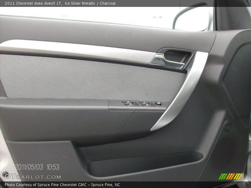 Ice Silver Metallic / Charcoal 2011 Chevrolet Aveo Aveo5 LT