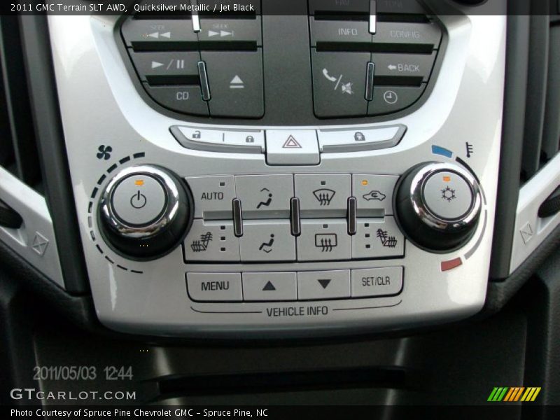Quicksilver Metallic / Jet Black 2011 GMC Terrain SLT AWD