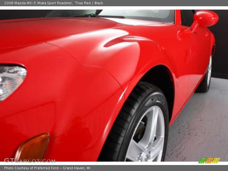 True Red / Black 2008 Mazda MX-5 Miata Sport Roadster