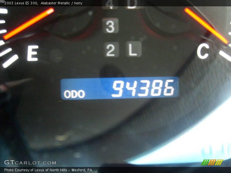 Alabaster Metallic / Ivory 2003 Lexus ES 300