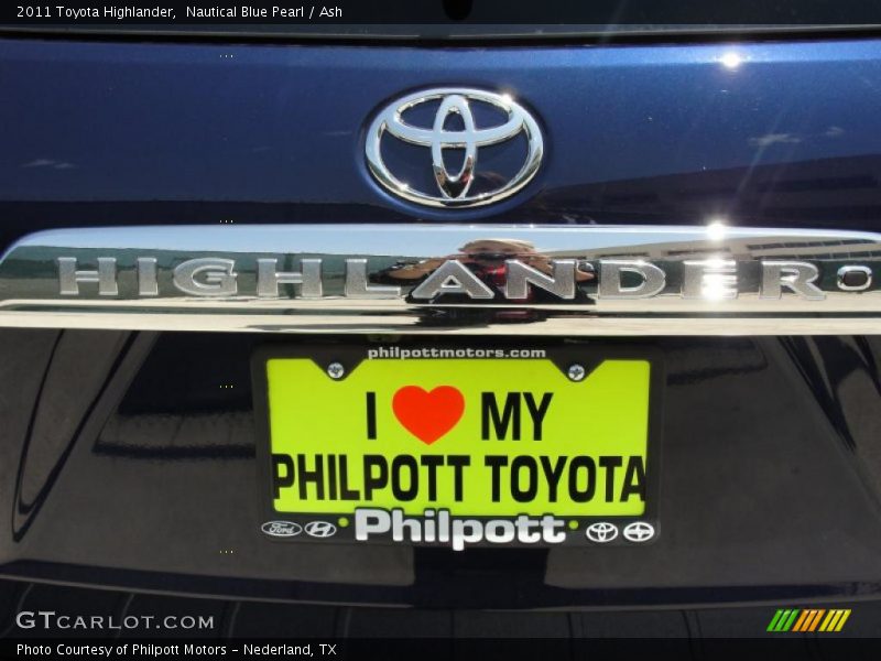 Nautical Blue Pearl / Ash 2011 Toyota Highlander