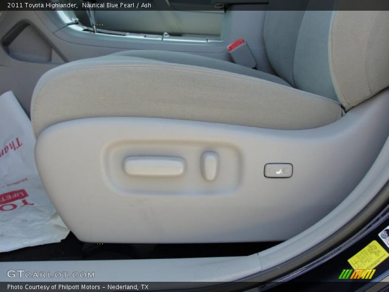 Nautical Blue Pearl / Ash 2011 Toyota Highlander