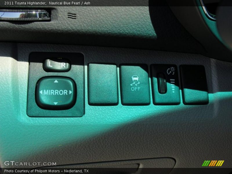 Nautical Blue Pearl / Ash 2011 Toyota Highlander