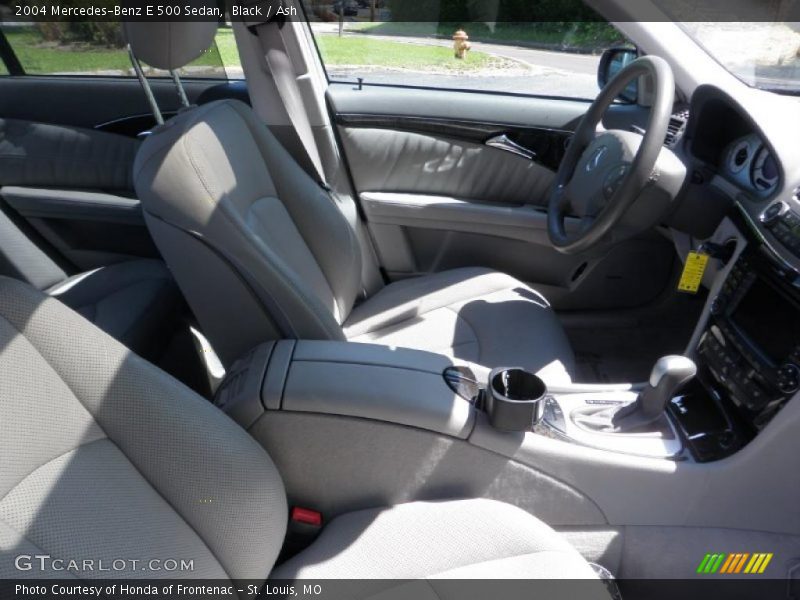 Black / Ash 2004 Mercedes-Benz E 500 Sedan