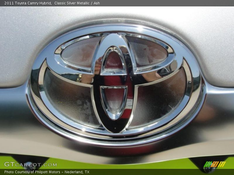 Classic Silver Metallic / Ash 2011 Toyota Camry Hybrid