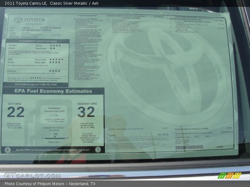 Classic Silver Metallic / Ash 2011 Toyota Camry LE