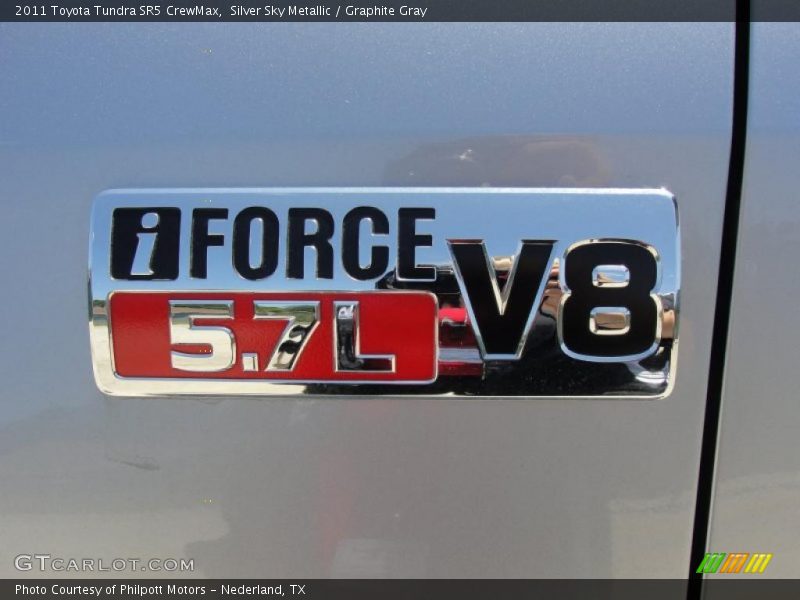 Silver Sky Metallic / Graphite Gray 2011 Toyota Tundra SR5 CrewMax