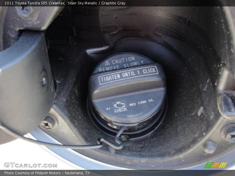 Silver Sky Metallic / Graphite Gray 2011 Toyota Tundra SR5 CrewMax