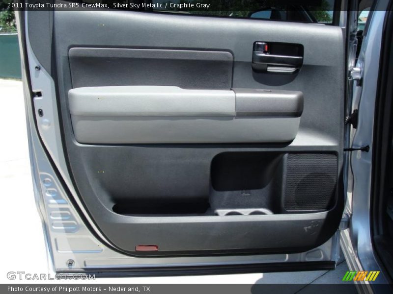 Silver Sky Metallic / Graphite Gray 2011 Toyota Tundra SR5 CrewMax