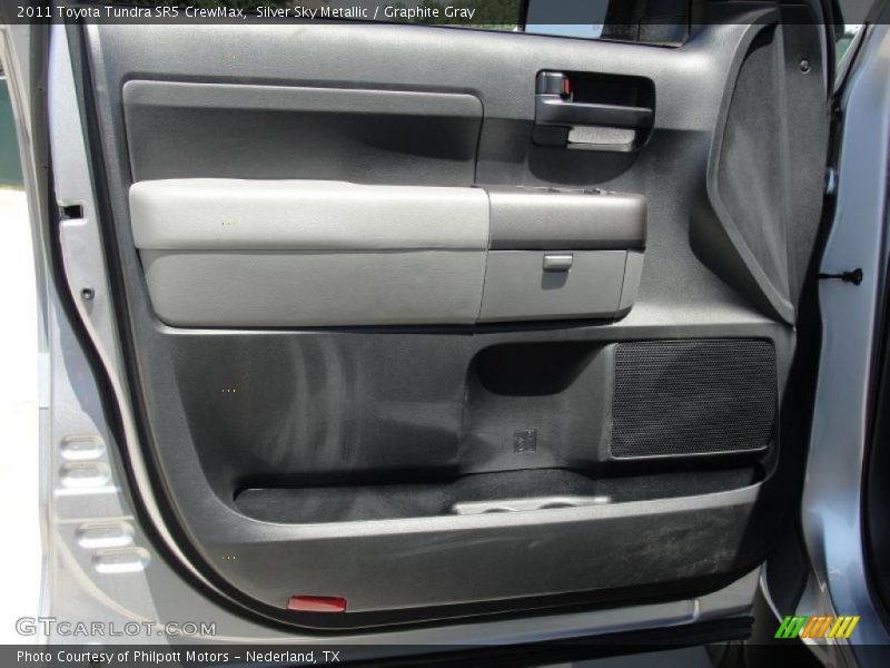 Silver Sky Metallic / Graphite Gray 2011 Toyota Tundra SR5 CrewMax