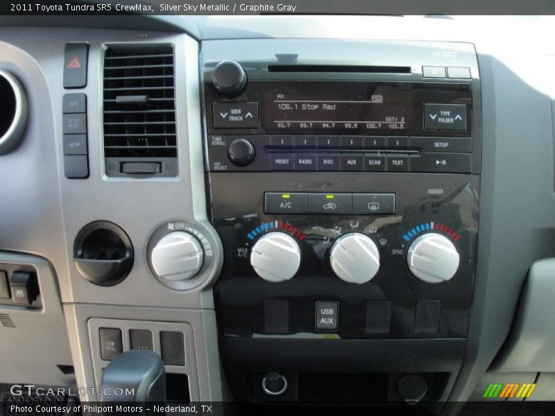 Silver Sky Metallic / Graphite Gray 2011 Toyota Tundra SR5 CrewMax