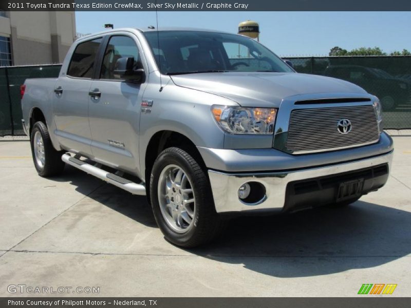 Front 3/4 View of 2011 Tundra Texas Edition CrewMax
