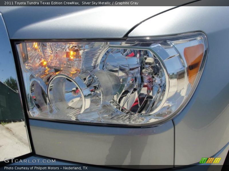 Silver Sky Metallic / Graphite Gray 2011 Toyota Tundra Texas Edition CrewMax