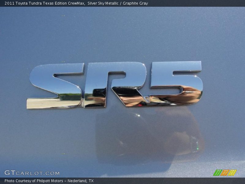  2011 Tundra Texas Edition CrewMax Logo