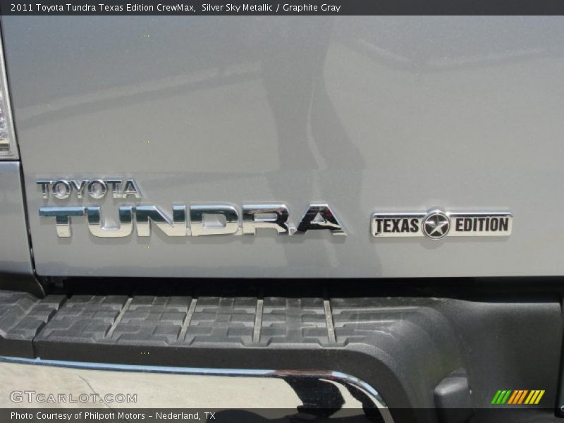  2011 Tundra Texas Edition CrewMax Logo