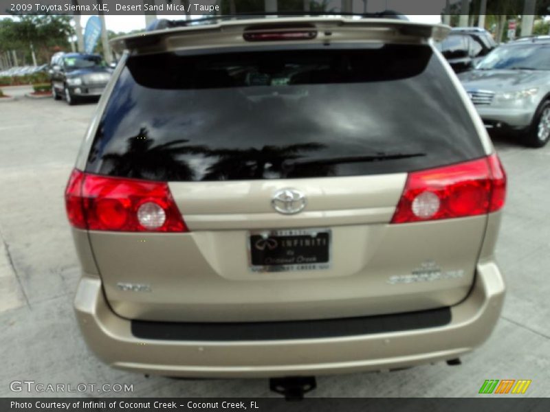 Desert Sand Mica / Taupe 2009 Toyota Sienna XLE