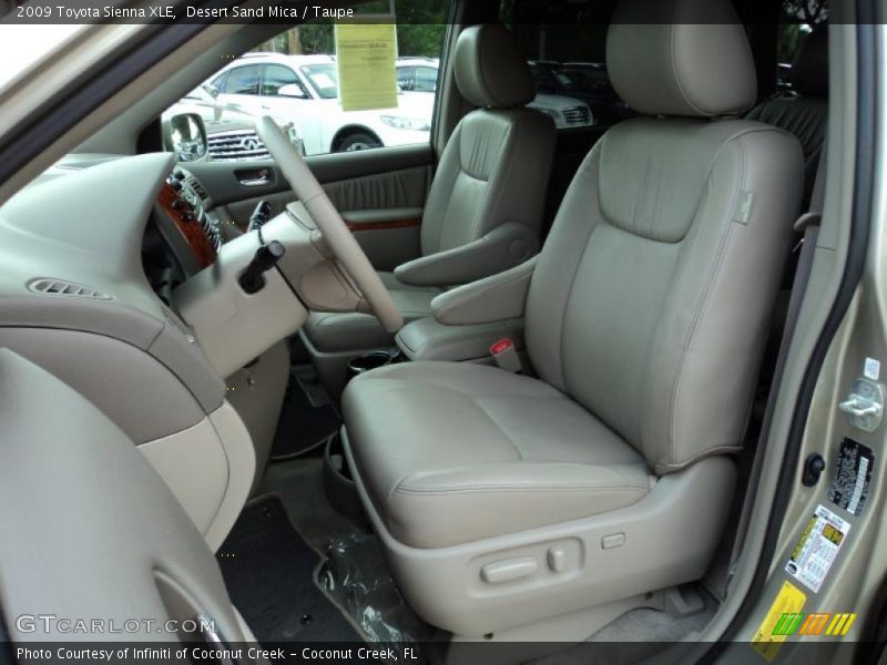  2009 Sienna XLE Taupe Interior