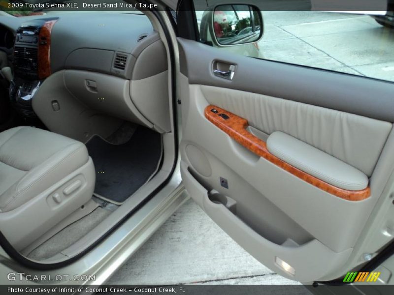 Door Panel of 2009 Sienna XLE