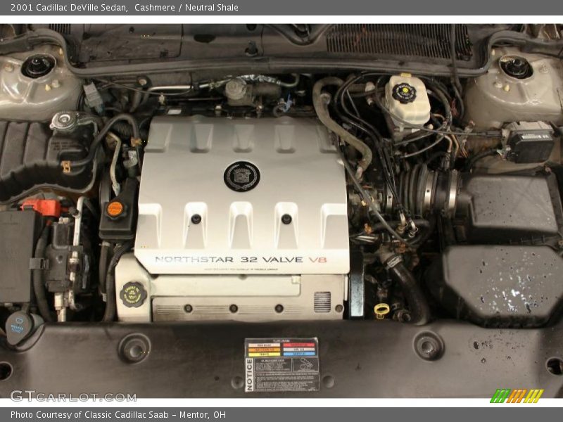 Cashmere / Neutral Shale 2001 Cadillac DeVille Sedan