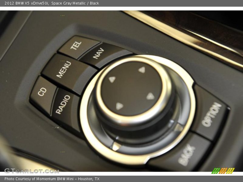 Controls of 2012 X5 xDrive50i