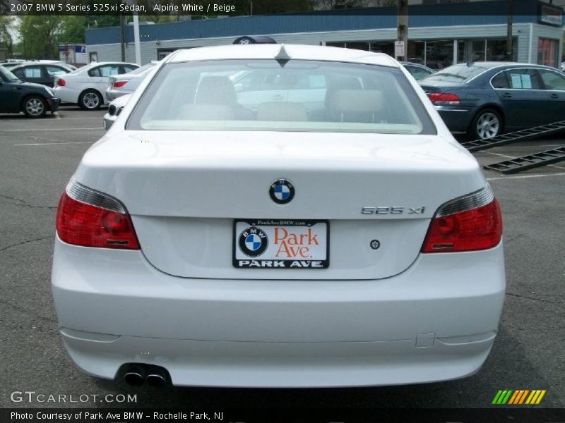 Alpine White / Beige 2007 BMW 5 Series 525xi Sedan