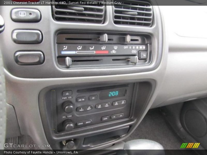 Controls of 2001 Tracker LT Hardtop 4WD