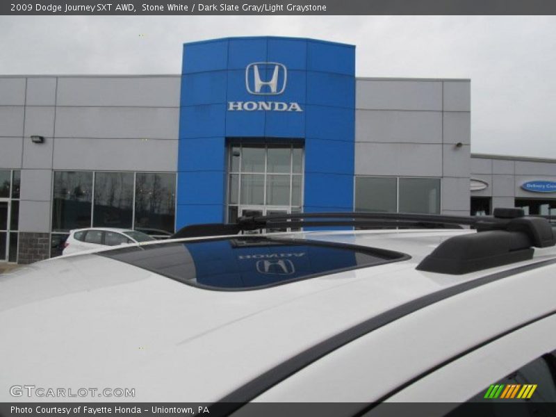 Stone White / Dark Slate Gray/Light Graystone 2009 Dodge Journey SXT AWD