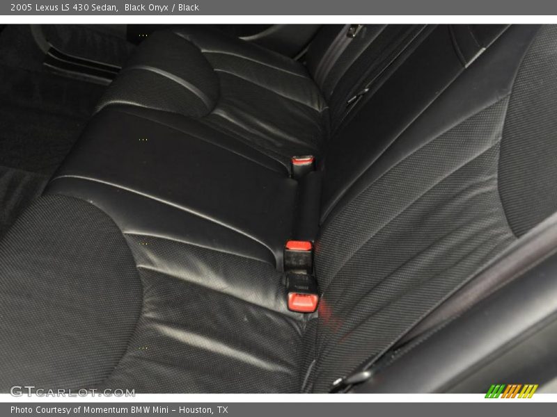 Black Onyx / Black 2005 Lexus LS 430 Sedan