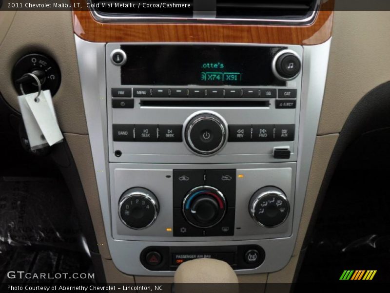 Gold Mist Metallic / Cocoa/Cashmere 2011 Chevrolet Malibu LT