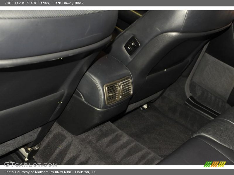 Black Onyx / Black 2005 Lexus LS 430 Sedan