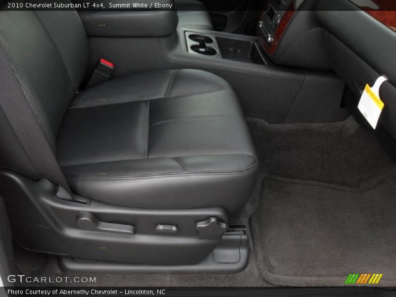 Summit White / Ebony 2010 Chevrolet Suburban LT 4x4
