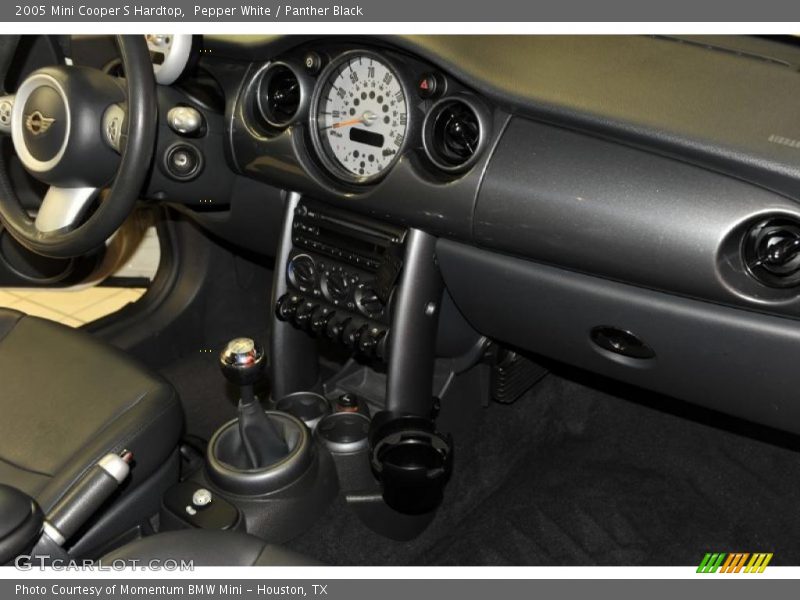 Pepper White / Panther Black 2005 Mini Cooper S Hardtop