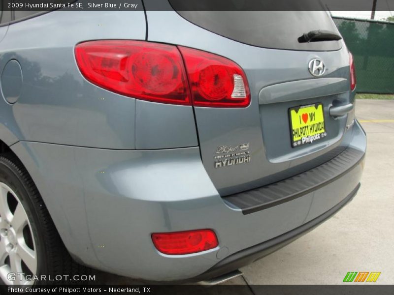 Silver Blue / Gray 2009 Hyundai Santa Fe SE