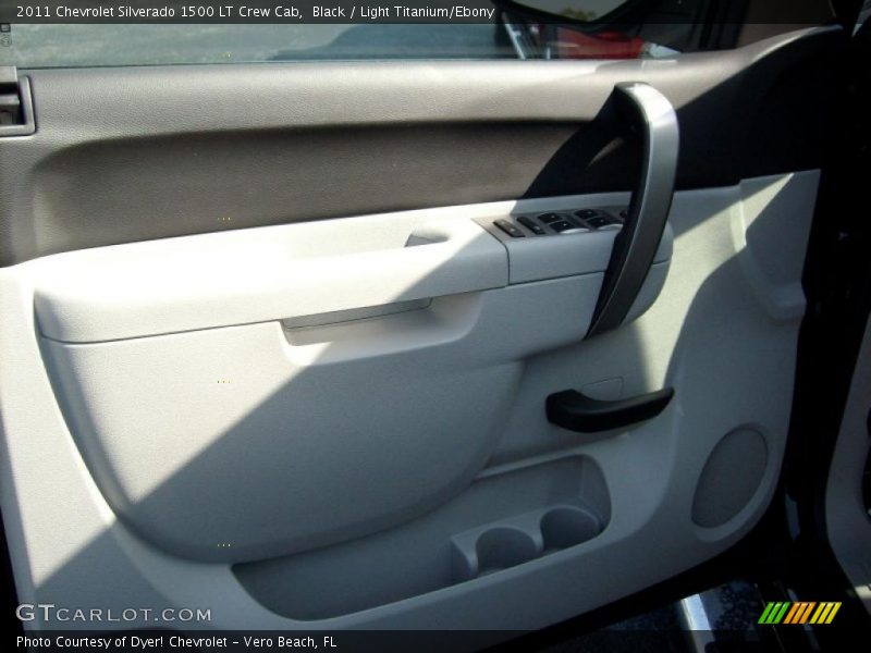 Black / Light Titanium/Ebony 2011 Chevrolet Silverado 1500 LT Crew Cab