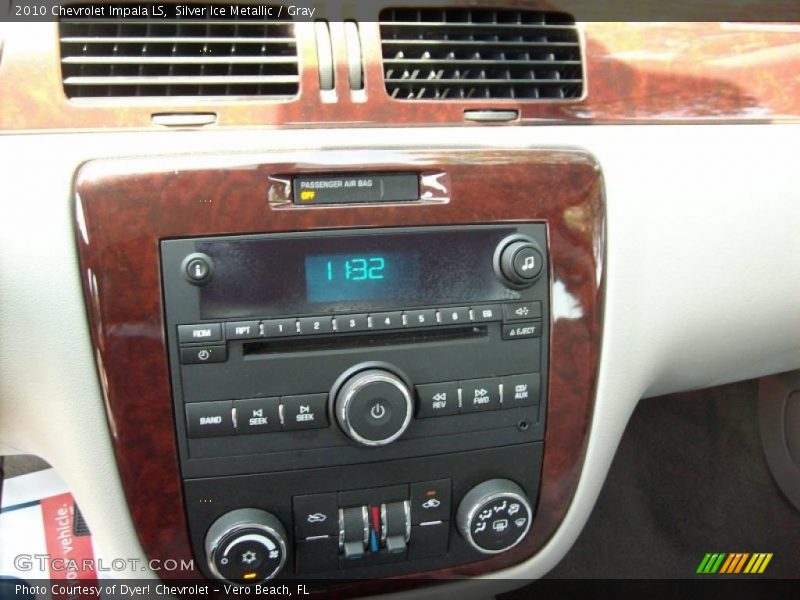 Silver Ice Metallic / Gray 2010 Chevrolet Impala LS