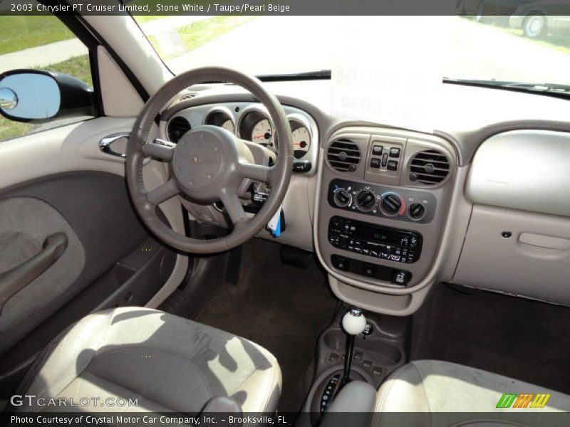 Dashboard of 2003 PT Cruiser Limited