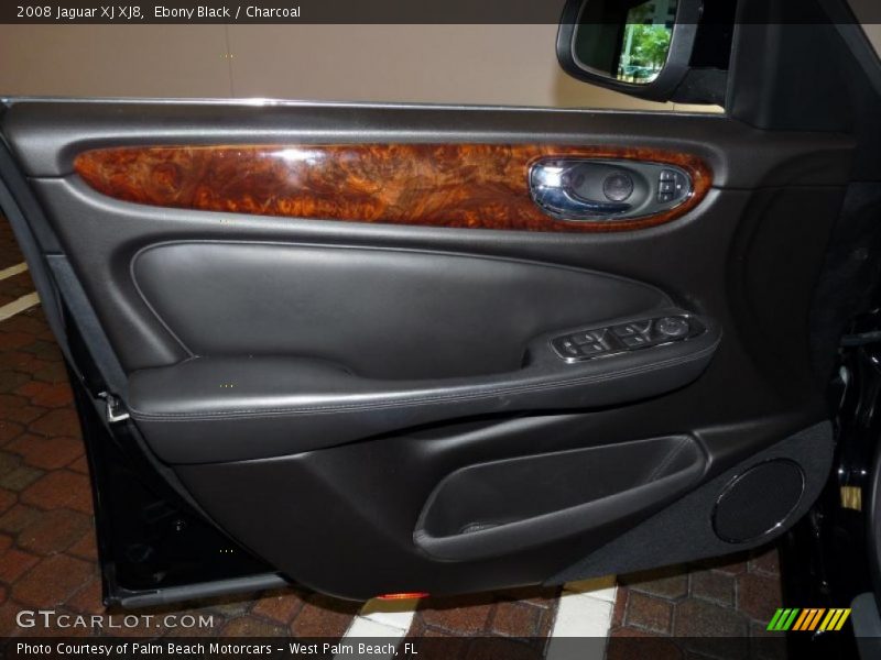 Ebony Black / Charcoal 2008 Jaguar XJ XJ8