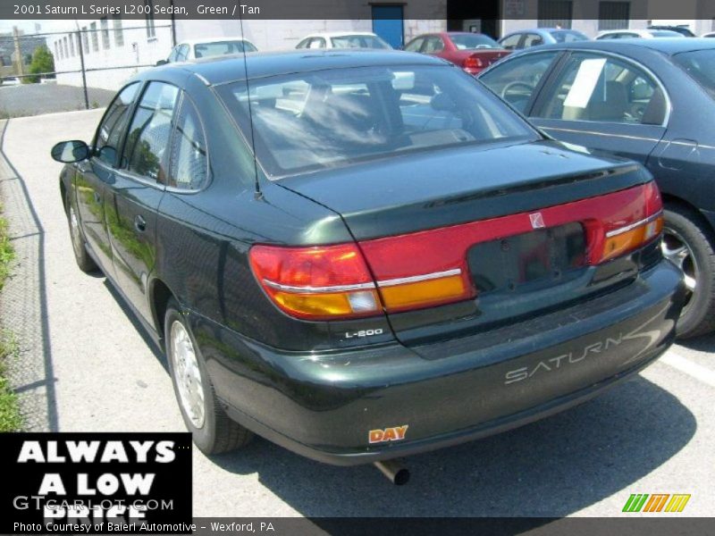 Green / Tan 2001 Saturn L Series L200 Sedan