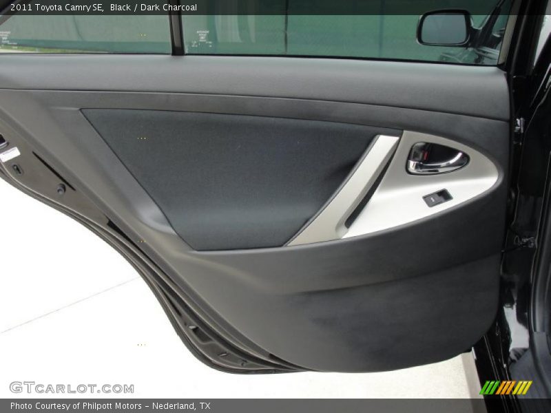 Black / Dark Charcoal 2011 Toyota Camry SE