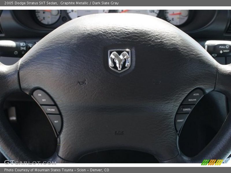 Graphite Metallic / Dark Slate Gray 2005 Dodge Stratus SXT Sedan