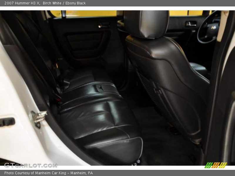 Birch White / Ebony Black 2007 Hummer H3 X