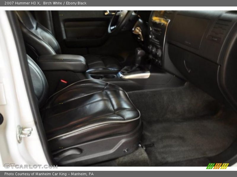 Birch White / Ebony Black 2007 Hummer H3 X