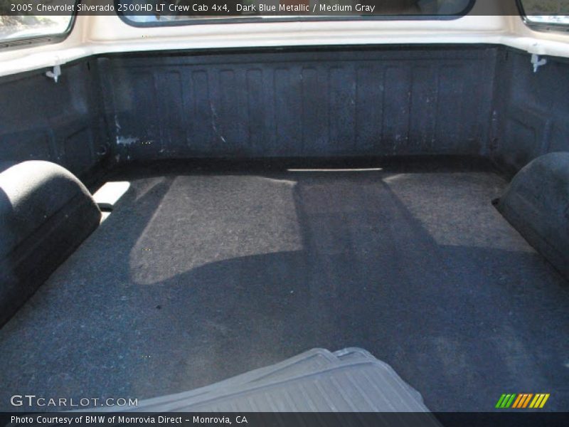 Dark Blue Metallic / Medium Gray 2005 Chevrolet Silverado 2500HD LT Crew Cab 4x4