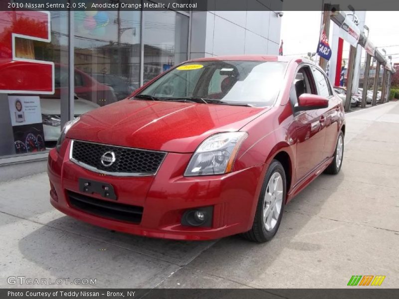 Front 3/4 View of 2010 Sentra 2.0 SR