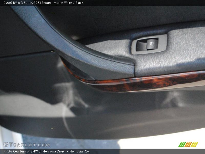 Alpine White / Black 2006 BMW 3 Series 325i Sedan