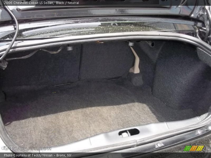 Black / Neutral 2006 Chevrolet Cobalt LS Sedan