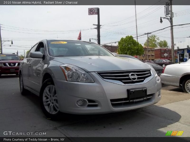 Radiant Silver / Charcoal 2010 Nissan Altima Hybrid