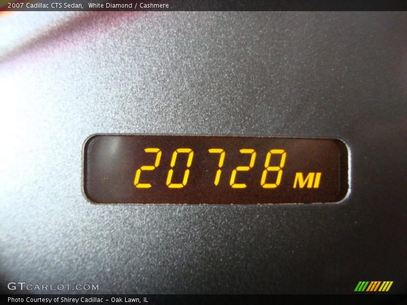 White Diamond / Cashmere 2007 Cadillac CTS Sedan